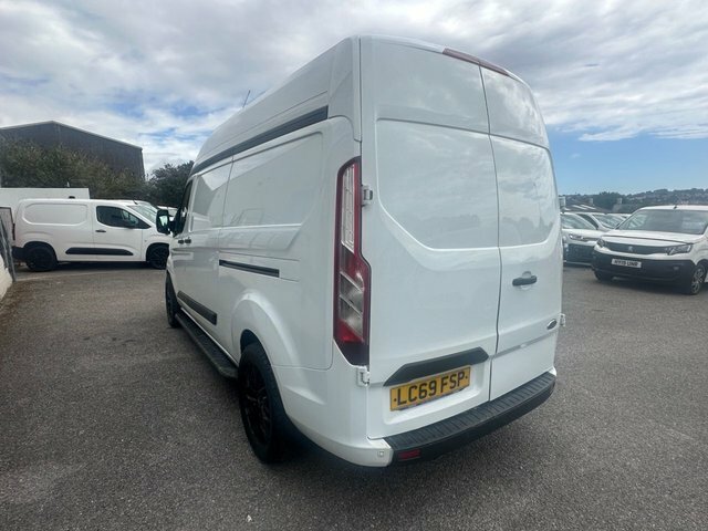 Ford Transit Custom 2.0 300 Ecoblue Trend Panel Van LC69FSP White #6