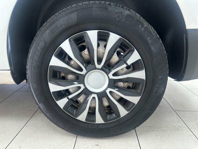 Volkswagen Caddy Panel Van White #14