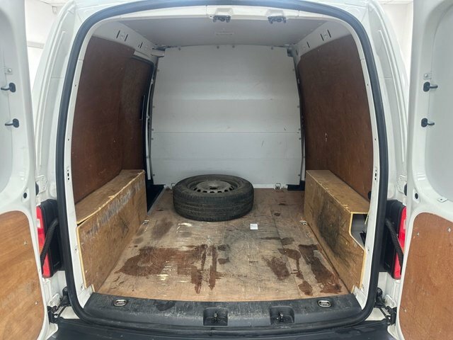 Volkswagen Caddy Panel Van White #8