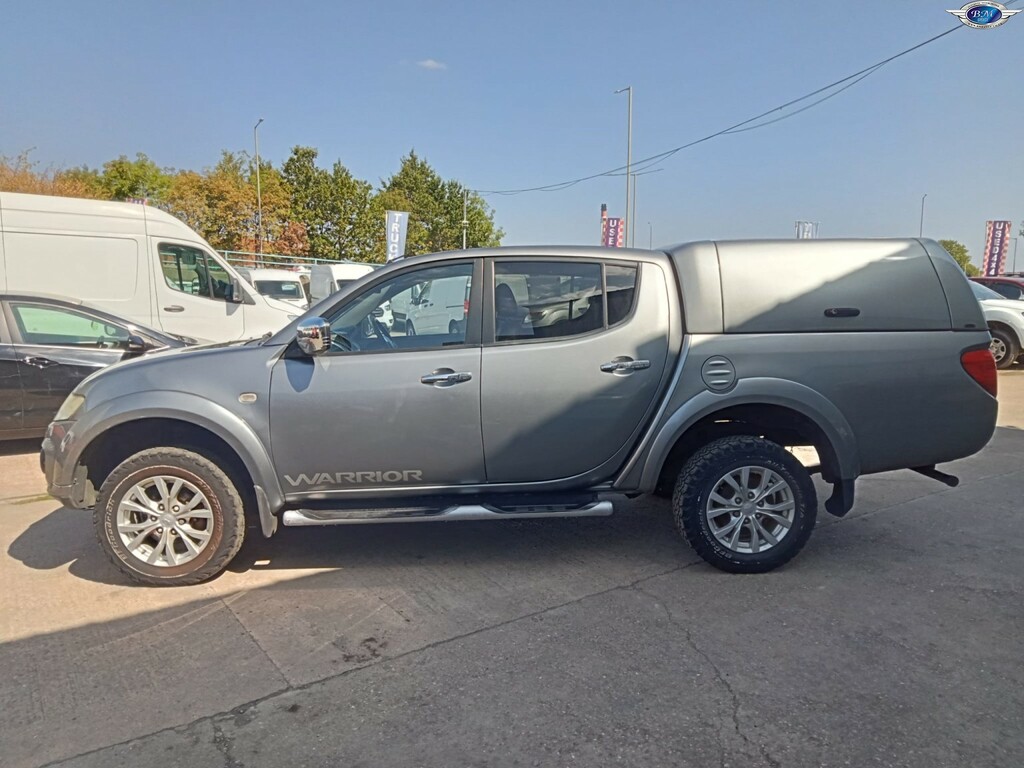 Mitsubishi L200 2.5 Di-d Warrior 2014 Grey #4