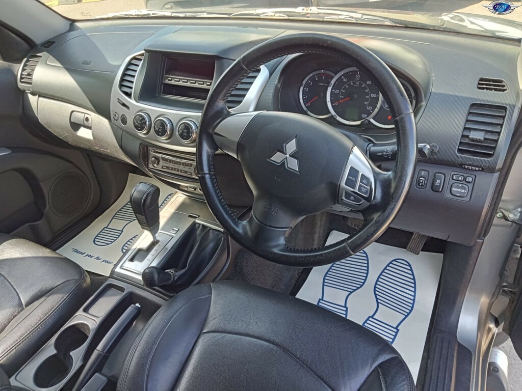 Mitsubishi L200 2.5 Di-d Warrior 2014 Grey #2