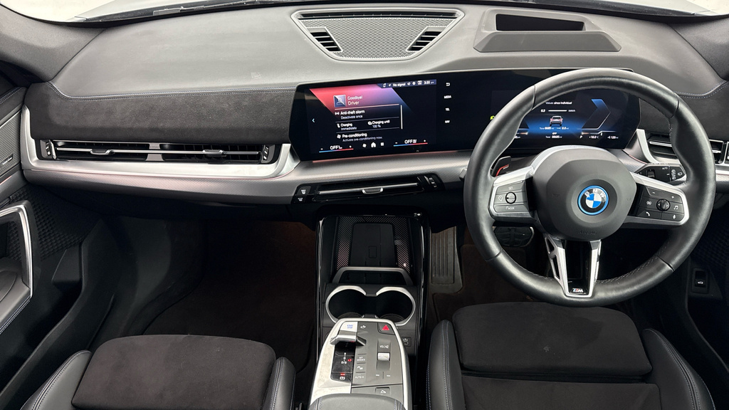 BMW iX1 Ix1 Edrive20 M Sport  #4