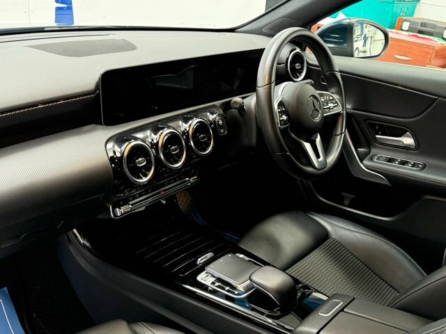 Mercedes-Benz A Class A180 Sport Executive Hatchback DH19SNV Blue #4