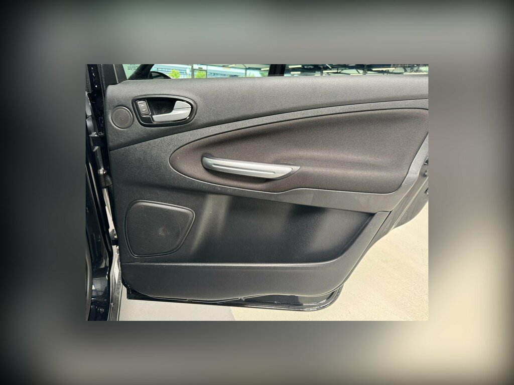Ford S-Max S-max Silver #54