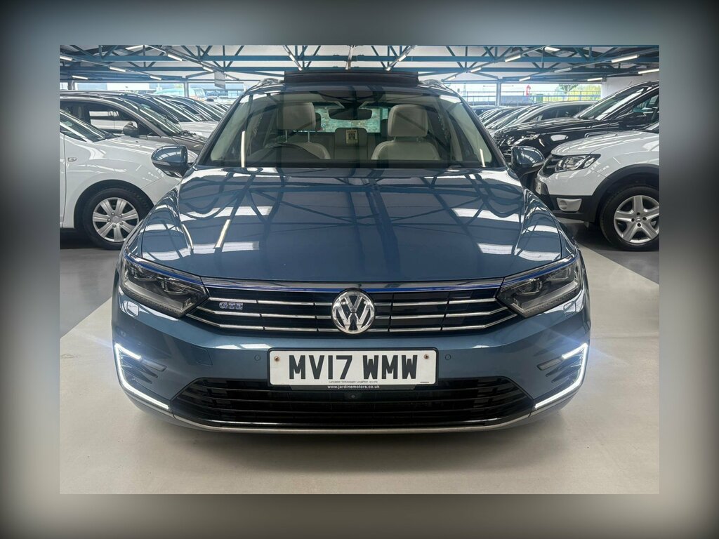 Volkswagen Passat 1.4 Tsi Gte Advance Dsg Euro 6 Ss Blue
