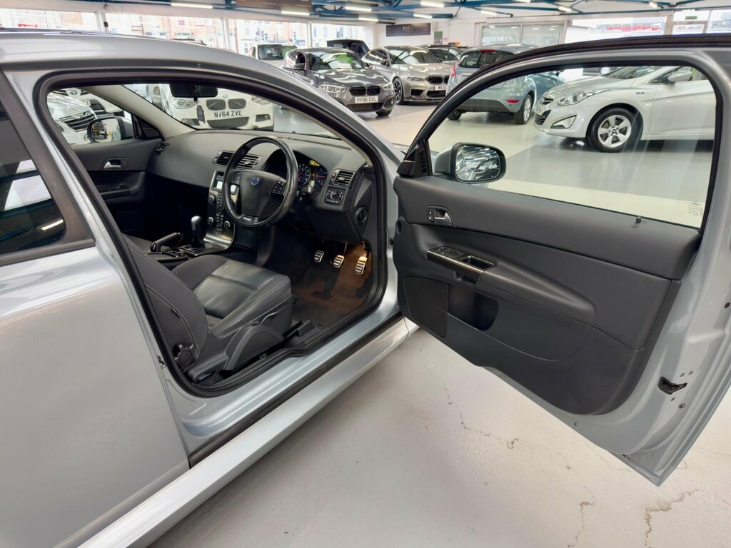 Volvo C30  White #19