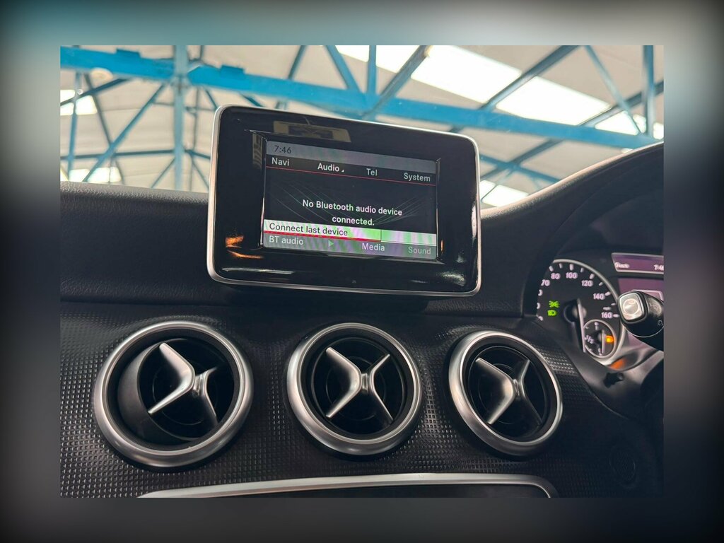Mercedes-Benz A Class Hatchback Silver #35
