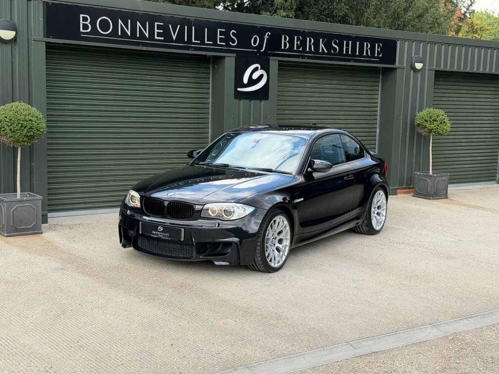 BMW 1 Series 3L M Black #5
