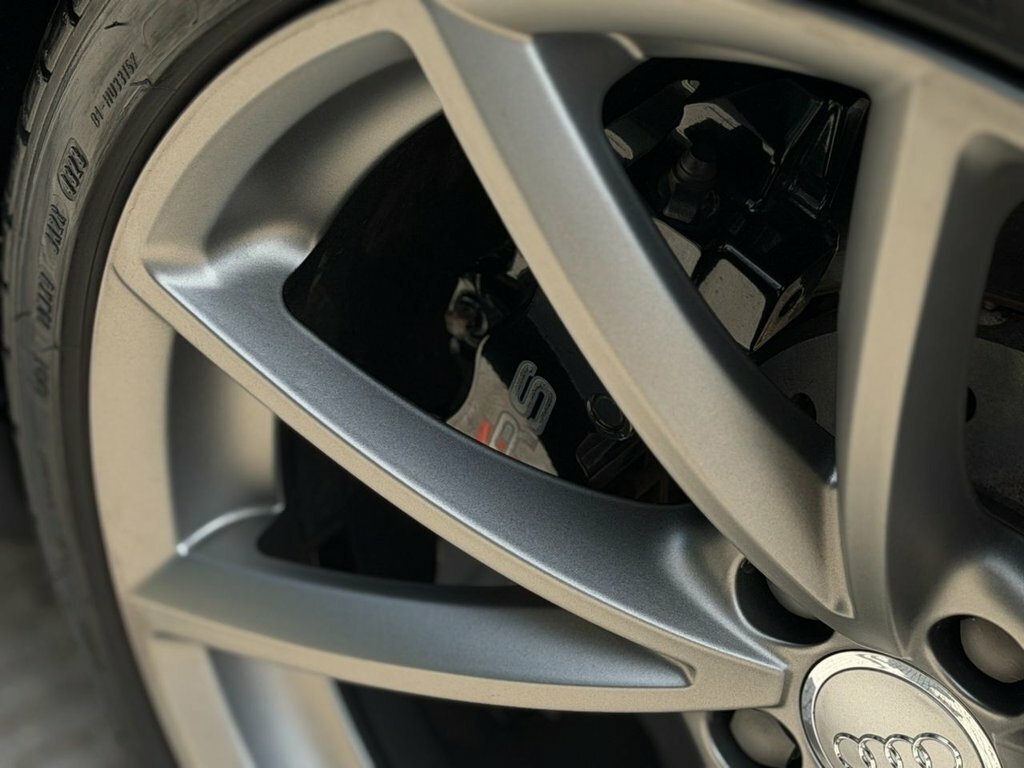 Audi RS4 Avant 4.2L Null White #8