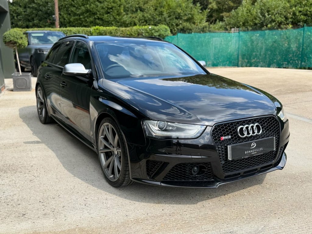 Audi RS4 Avant 4.2L Null SL64UVX Black #5