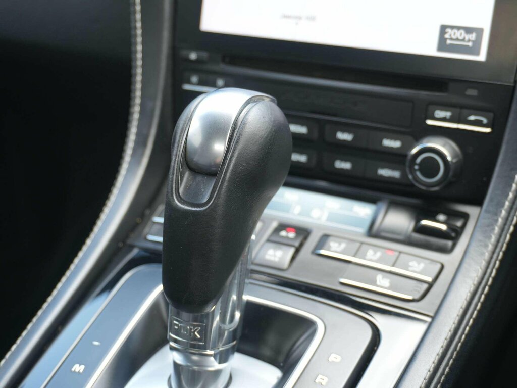 Porsche 718 4.0 2dr White #22
