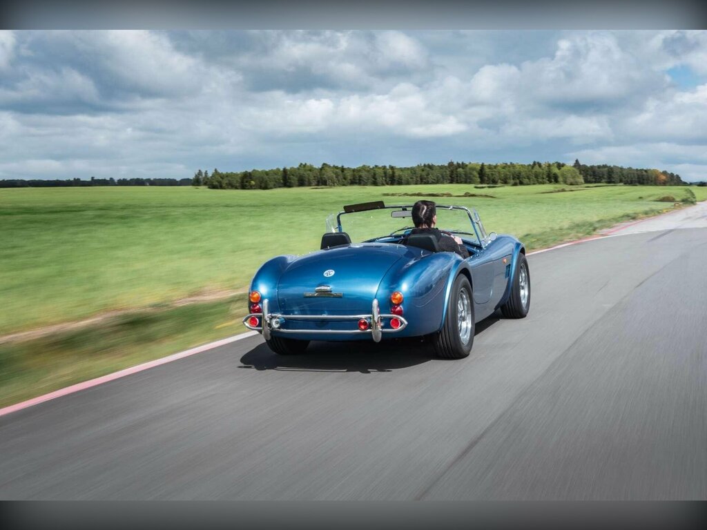 AC Cobra Mk2 347 YAL66E Blue #3