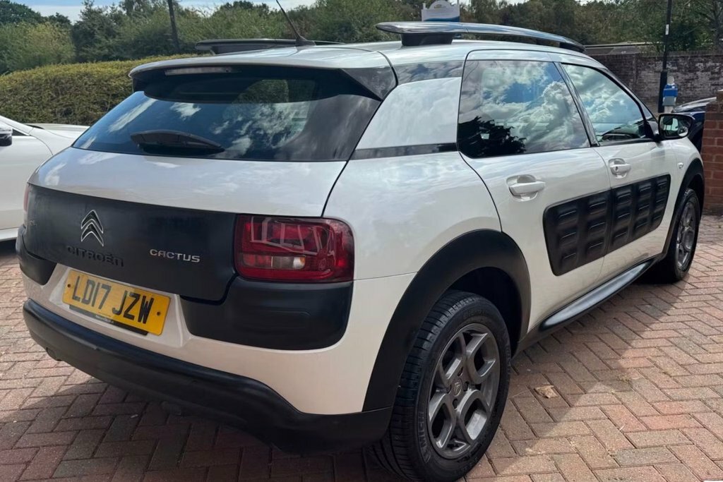 Citroen C4 Cactus 1.2L Feel White #3