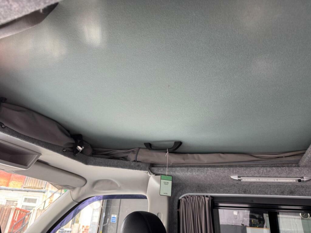 Volkswagen Transporter White White #9
