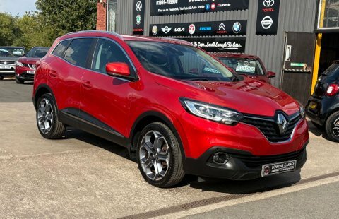 Renault Kadjar 1.5 Kadjar Dynamique Red #3