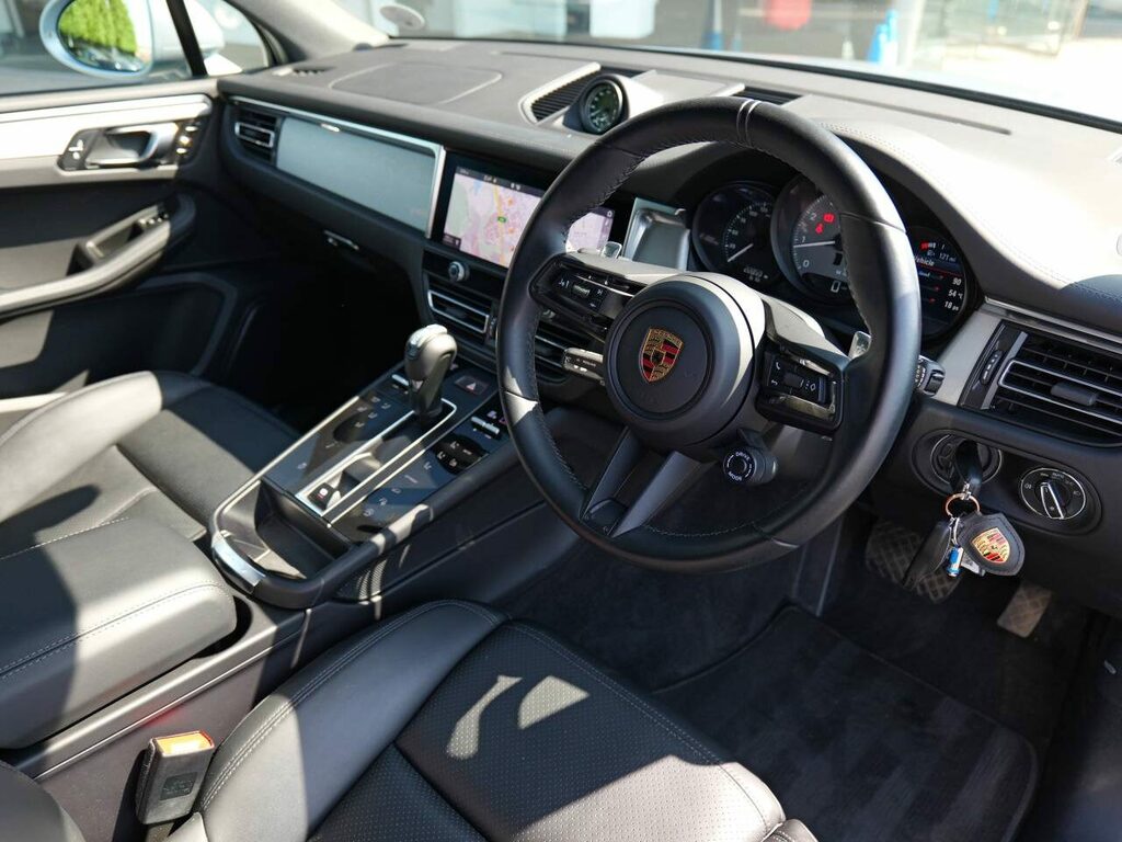 Porsche Macan S Pdk Semi PJ23ZZF Silver #4