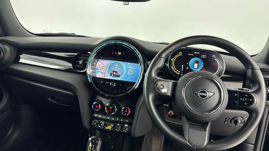 Mini Hatch Hatchback KP23ZKO Black #4