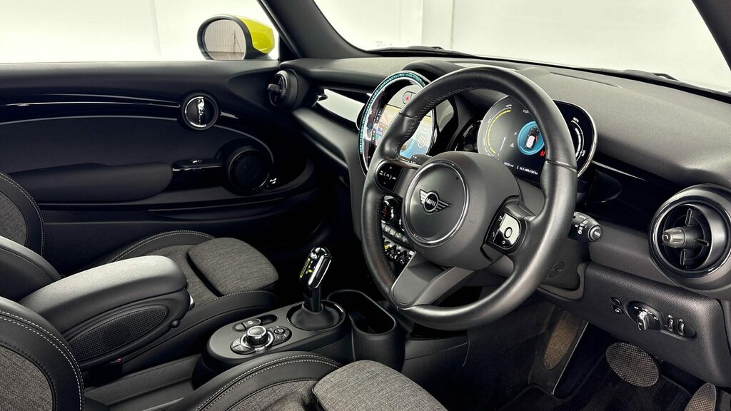 Mini Hatch Hatchback KP23ZKO Black #6
