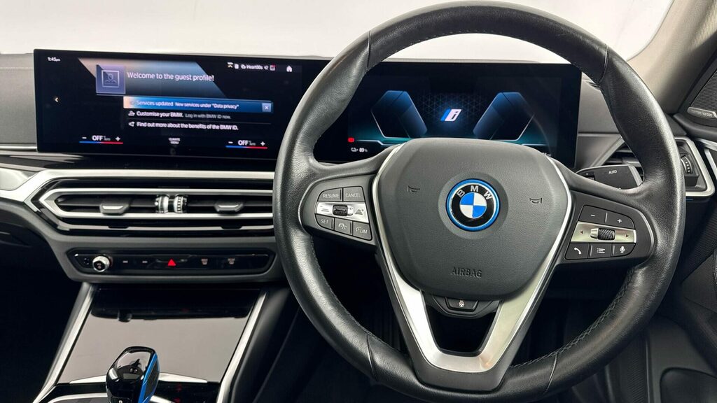 BMW i4 Coupe HV23ZMX Grey #5