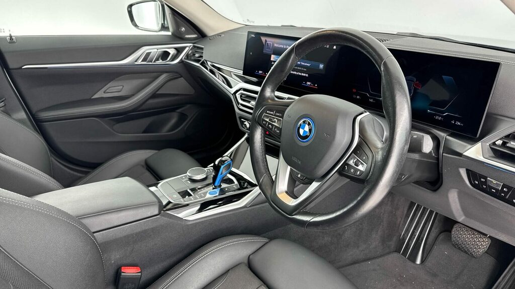 BMW i4 Coupe HV23ZMX Grey #6