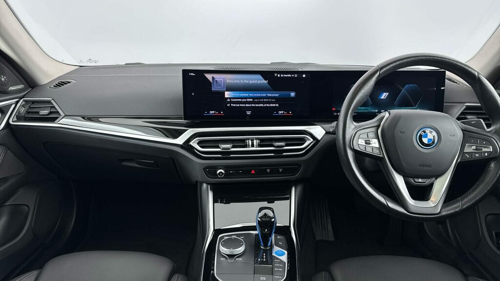 BMW i4 Coupe HV23ZMX Grey #4