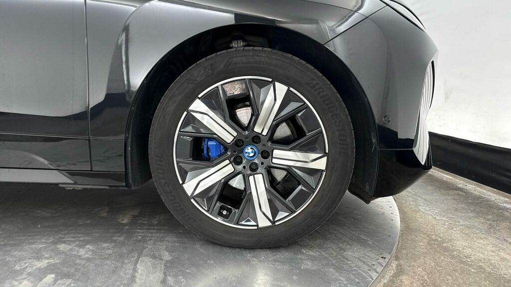BMW iX Suv BC24MYP Blue #4