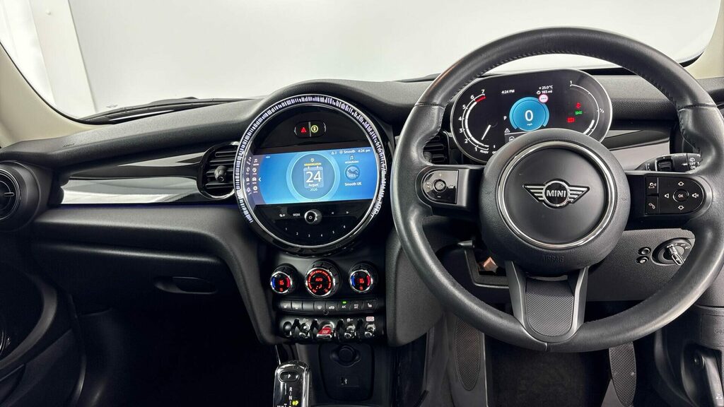 Mini Hatch Hatchback VK73KHD White #4