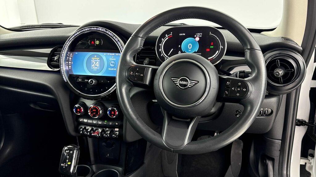 Mini Hatch Hatchback VK73KHD White #5