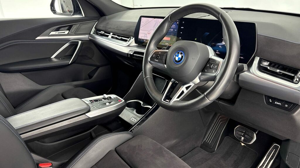 BMW iX2 Suv RF24TYY Blue #6