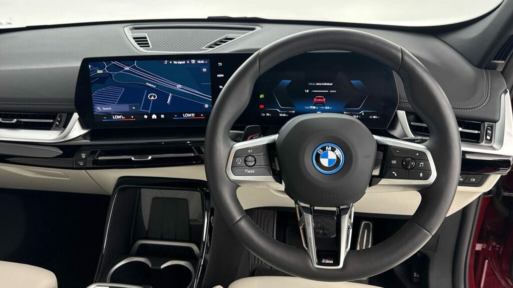 BMW iX1 Suv Red #5