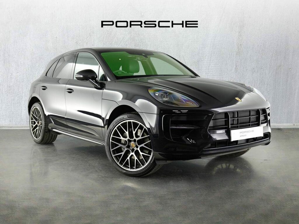 Porsche Macan Petrol Black