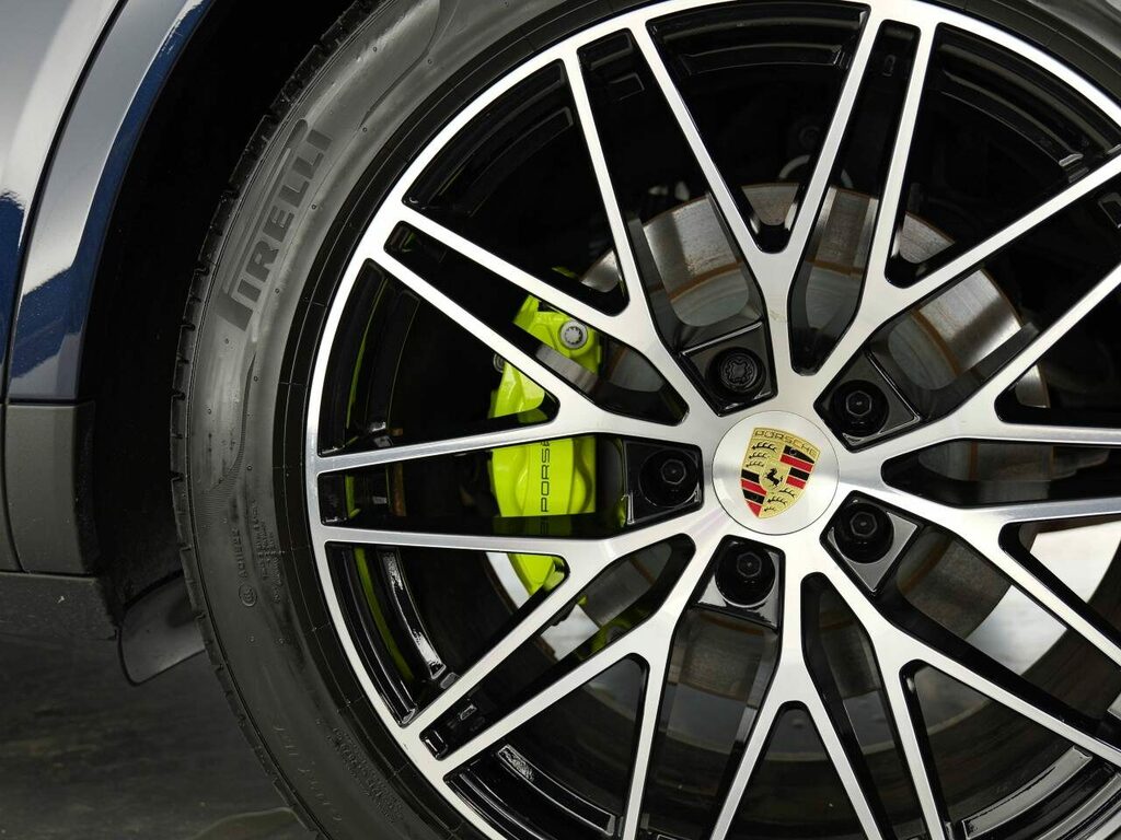 Porsche Cayenne Automatic  #9