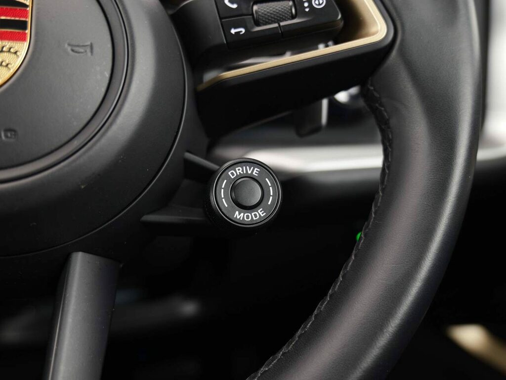Porsche Cayenne Automatic  #33