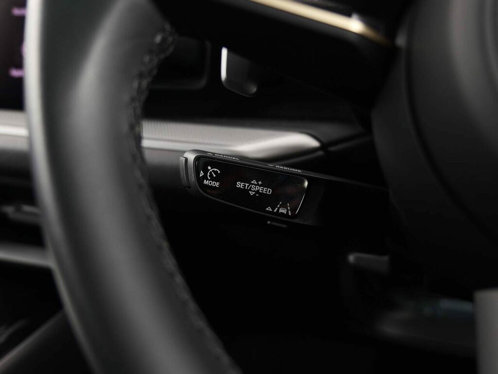 Porsche Cayenne Automatic  #32