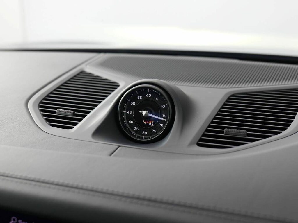 Porsche Cayenne Automatic  #40