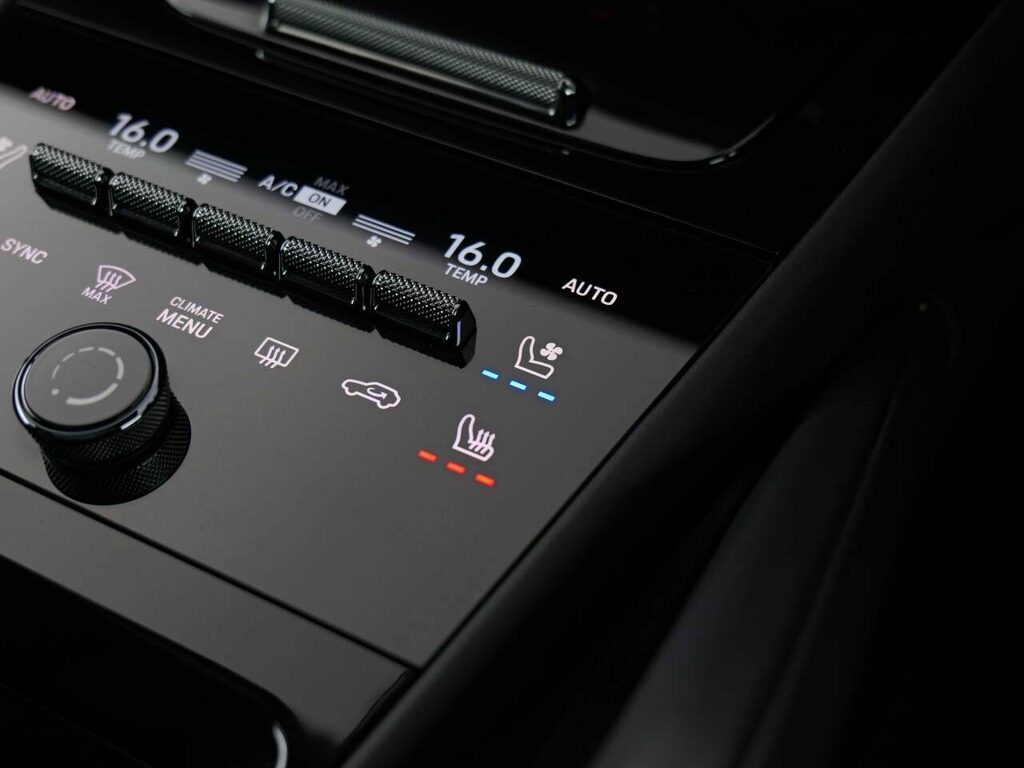Porsche Cayenne Automatic  #31