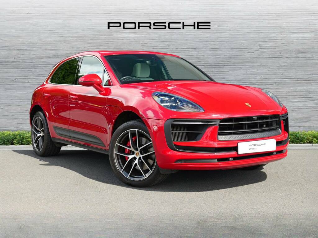Porsche Macan S Red