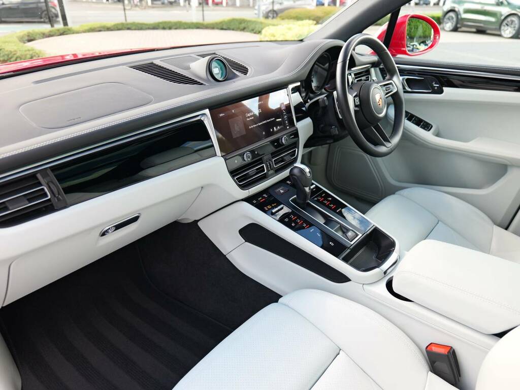 Porsche Macan S Red #5