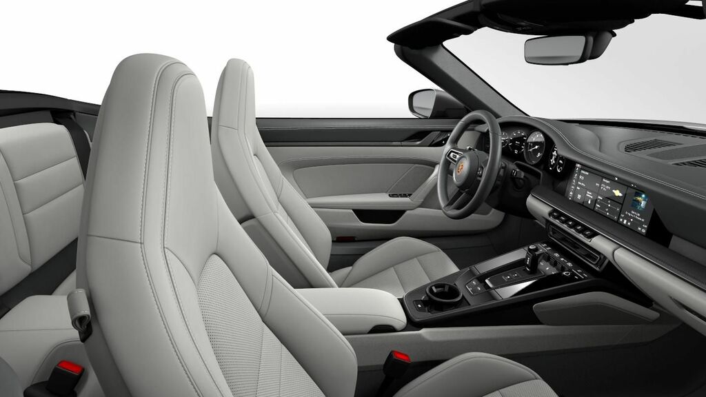 Porsche 911 Carrera 4 Cabriolet  #2