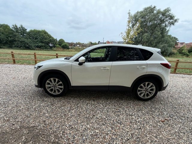 Mazda CX-5  White #9