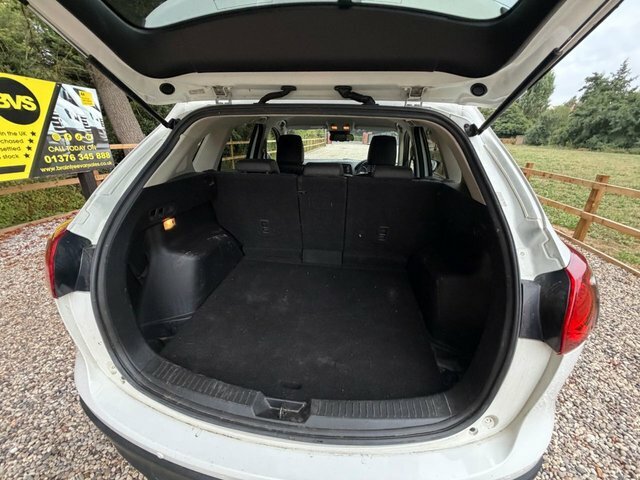 Mazda CX-5  White #13