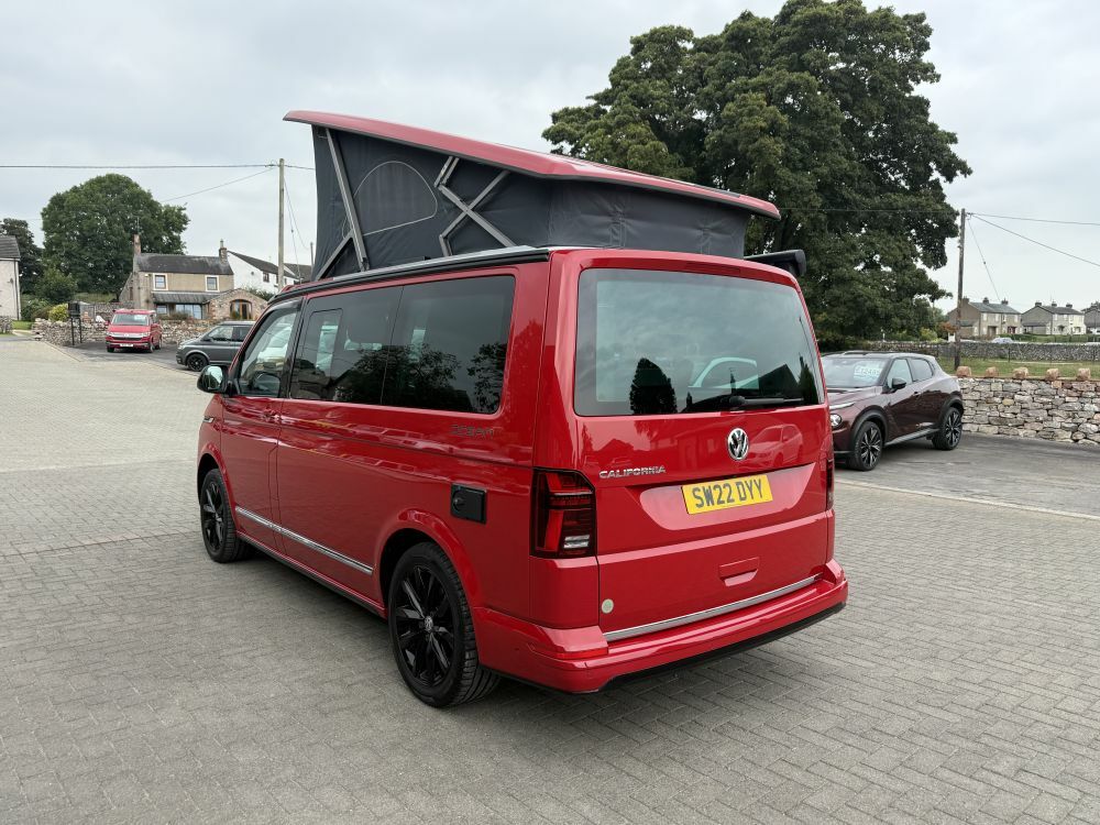 Volkswagen California 2.0 Tdi Ocean Dsg SW22DY Red #4