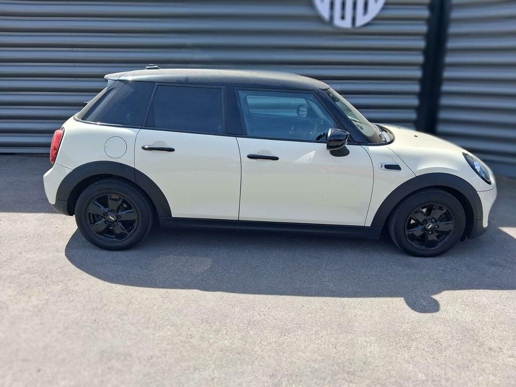 Mini Hatch 1.5 Cooper Classic Euro 6 Ss YE70VZK White #2