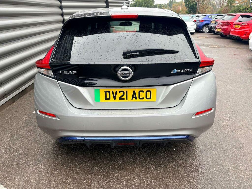 Nissan Leaf 62Kwh E N-connecta DV21ACO Silver #4