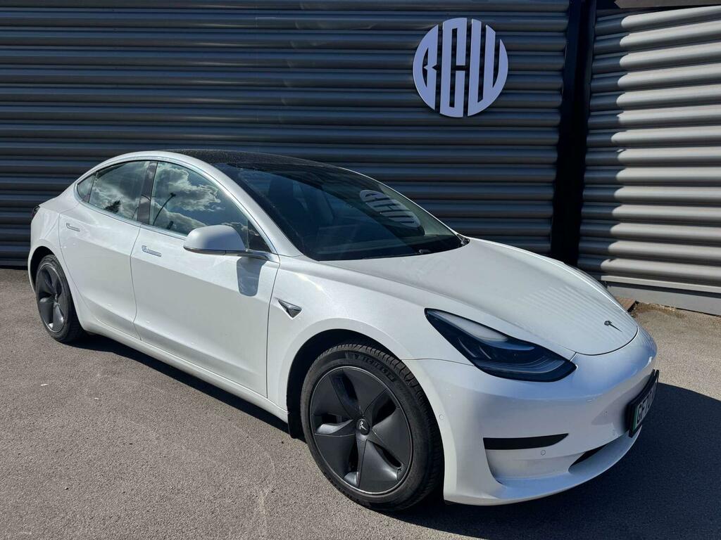 Tesla Model 3 Standard Range Plus Rwd GF70AXD White