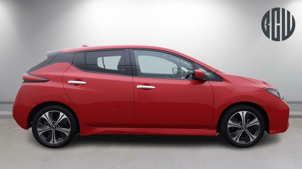 Nissan Leaf 40Kwh N-connecta NG21ADO Red #5