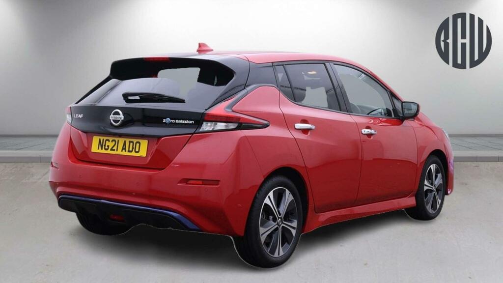 Nissan Leaf 40Kwh N-connecta NG21ADO Red #4
