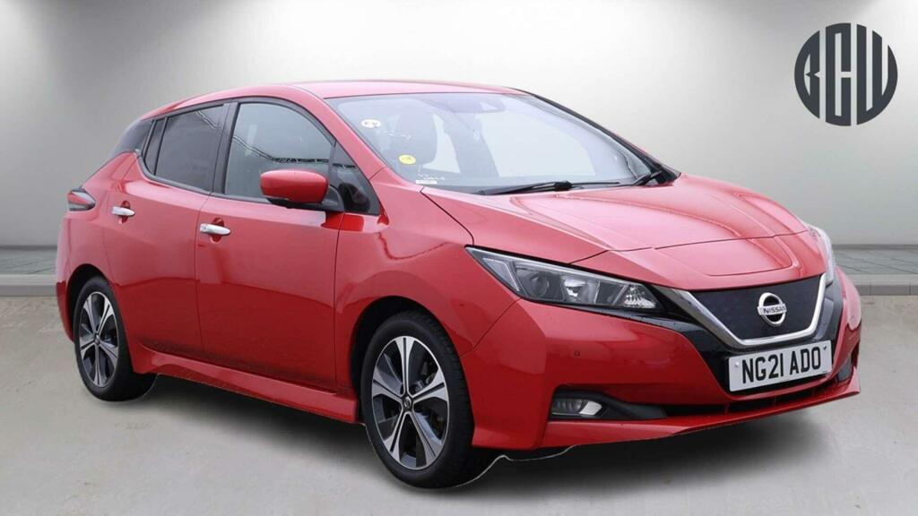 Nissan Leaf 40Kwh N-connecta Red