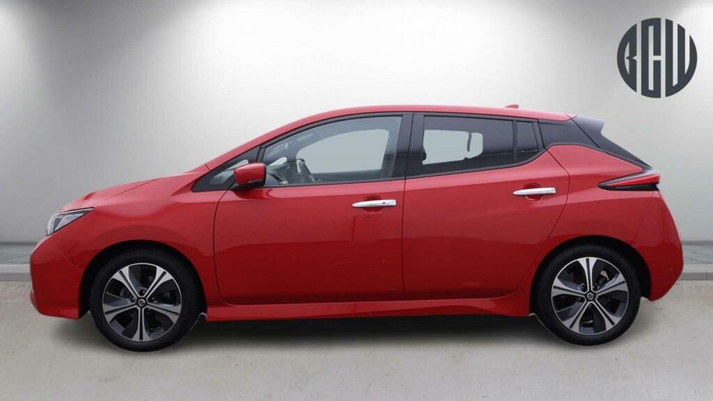 Nissan Leaf 40Kwh N-connecta NG21ADO Red #6