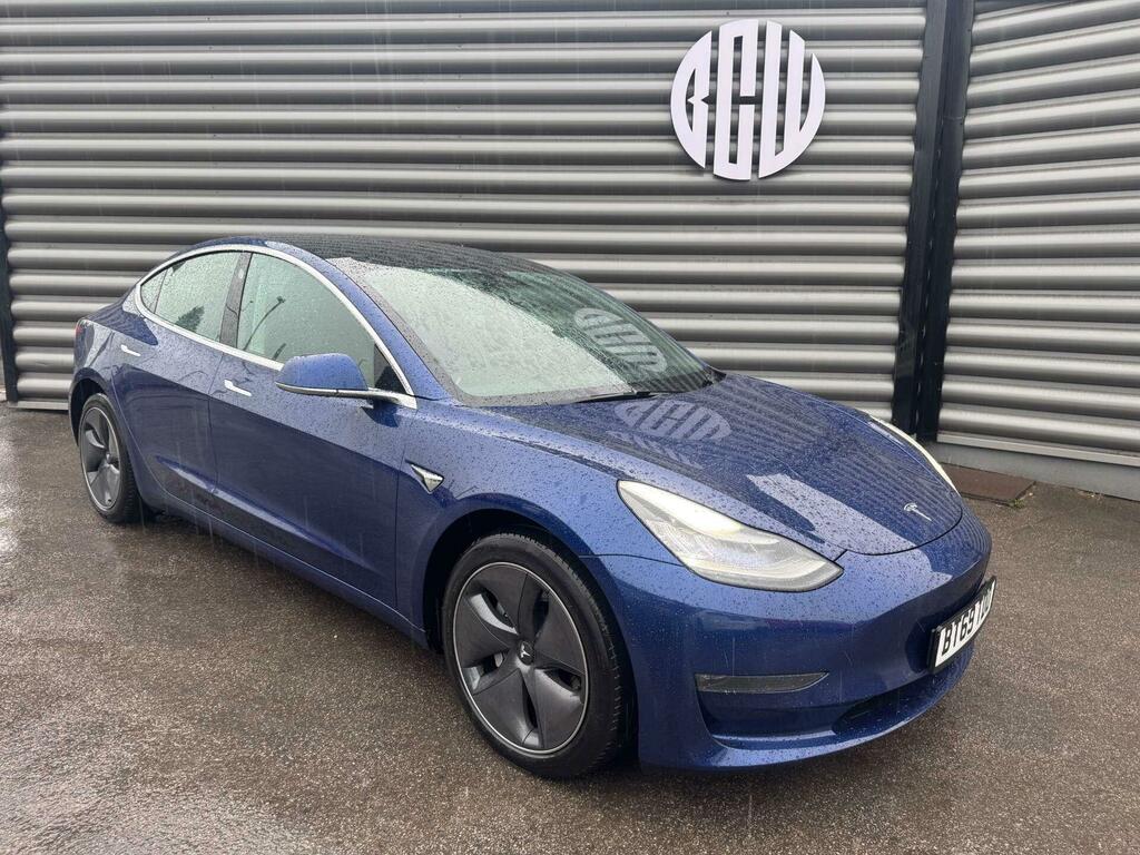 Tesla Model 3 Long Range Blue